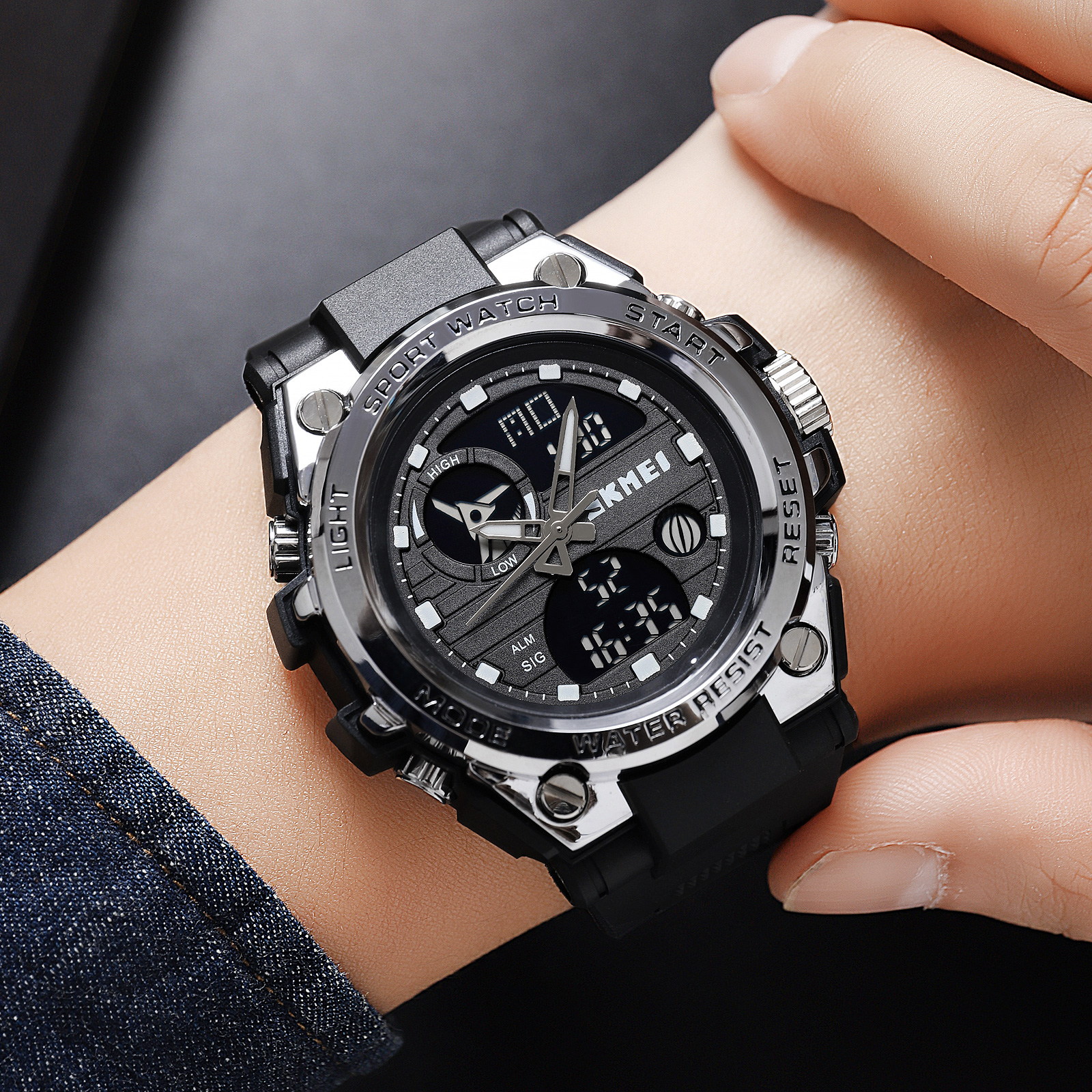 Premium Quality Stainless Steel Back 50m Water Resistant Analog Digital Watch Sport Men Reloj SKMEI 2031